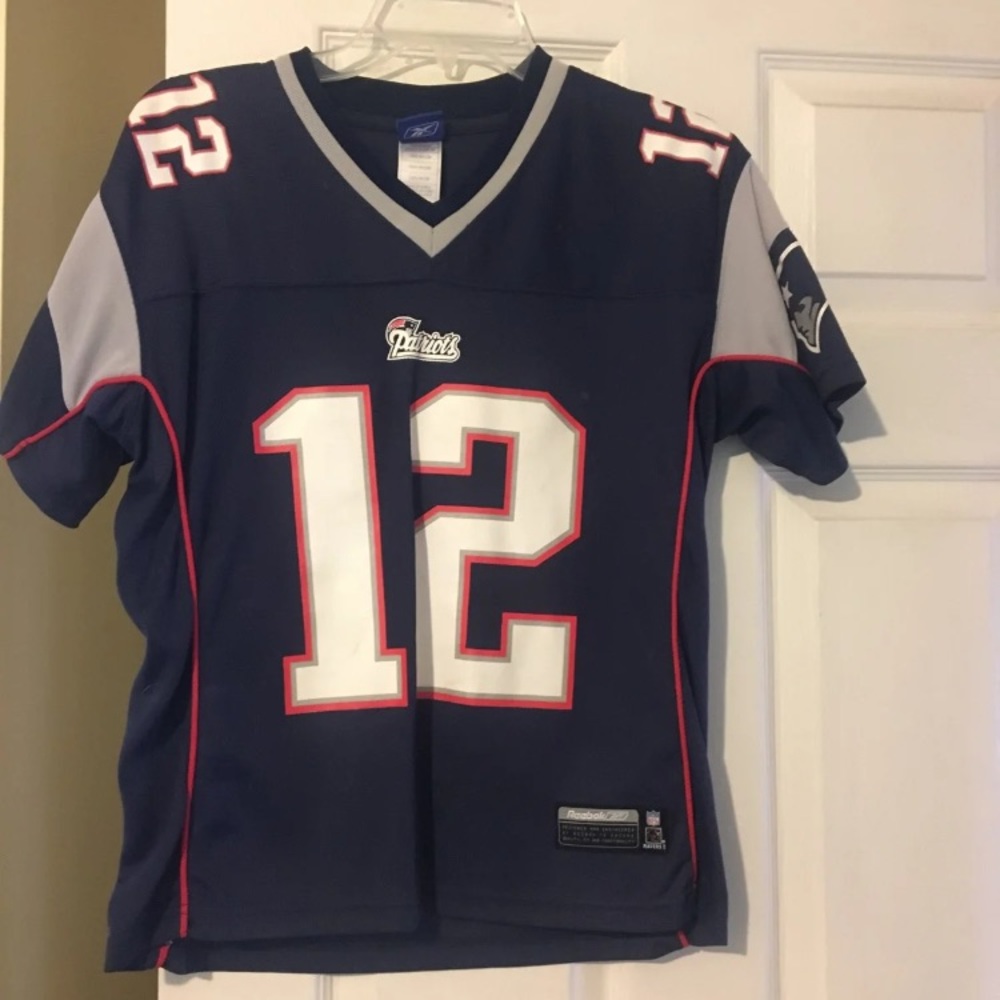 Tom Brady jersey woman’s Medium